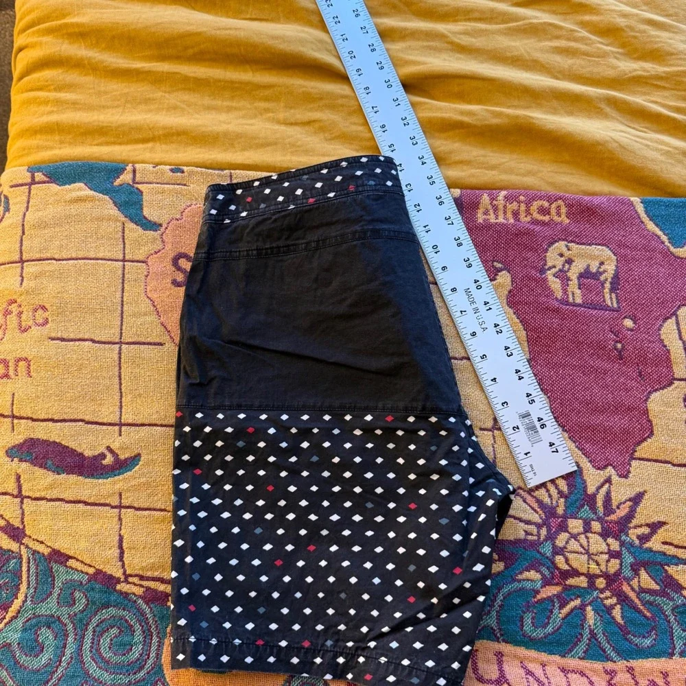 TCSS The Critical Slide Society‎ Mens Black Diamond Print Board Shorts Size 34